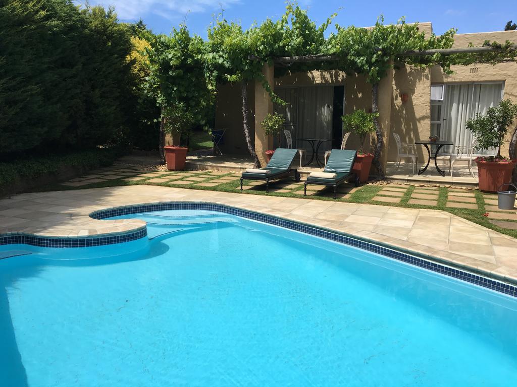 Casablanca Bed And Breakfast Stellenbosch Buitenkant foto
