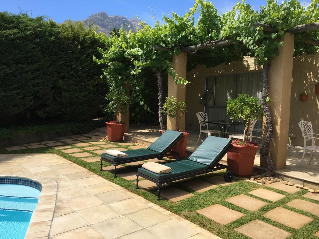 Casablanca Bed And Breakfast Stellenbosch Buitenkant foto
